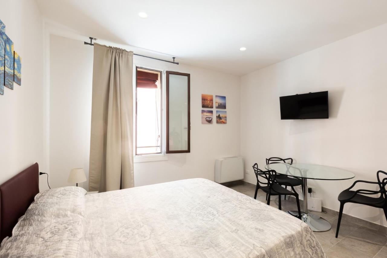 Goito 4, By Short Holidays Apartamento Bolonha